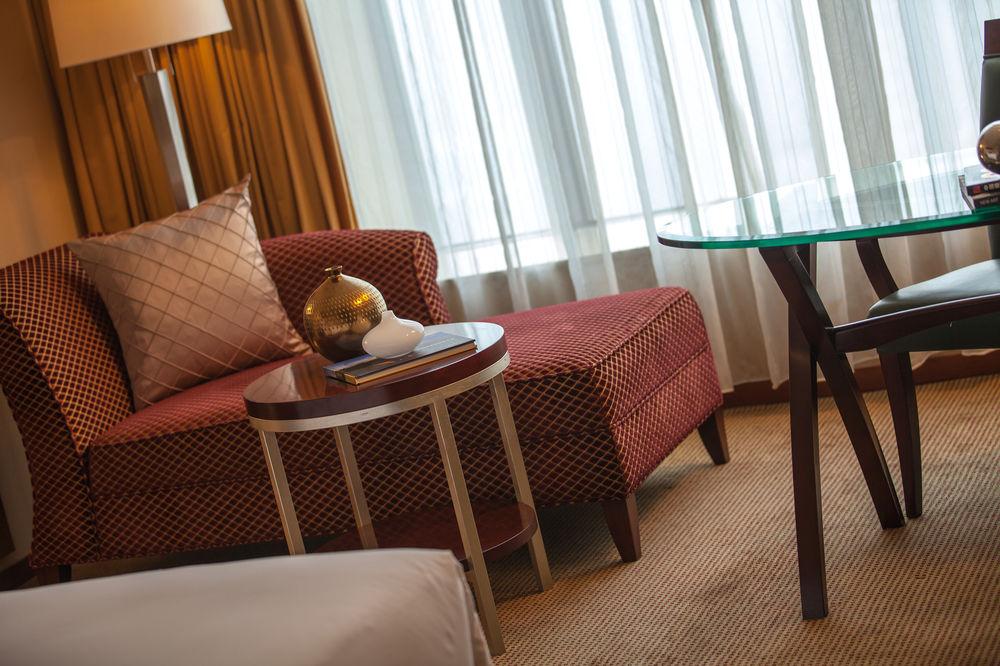 Renaissance Wuhan Hotel Dış mekan fotoğraf