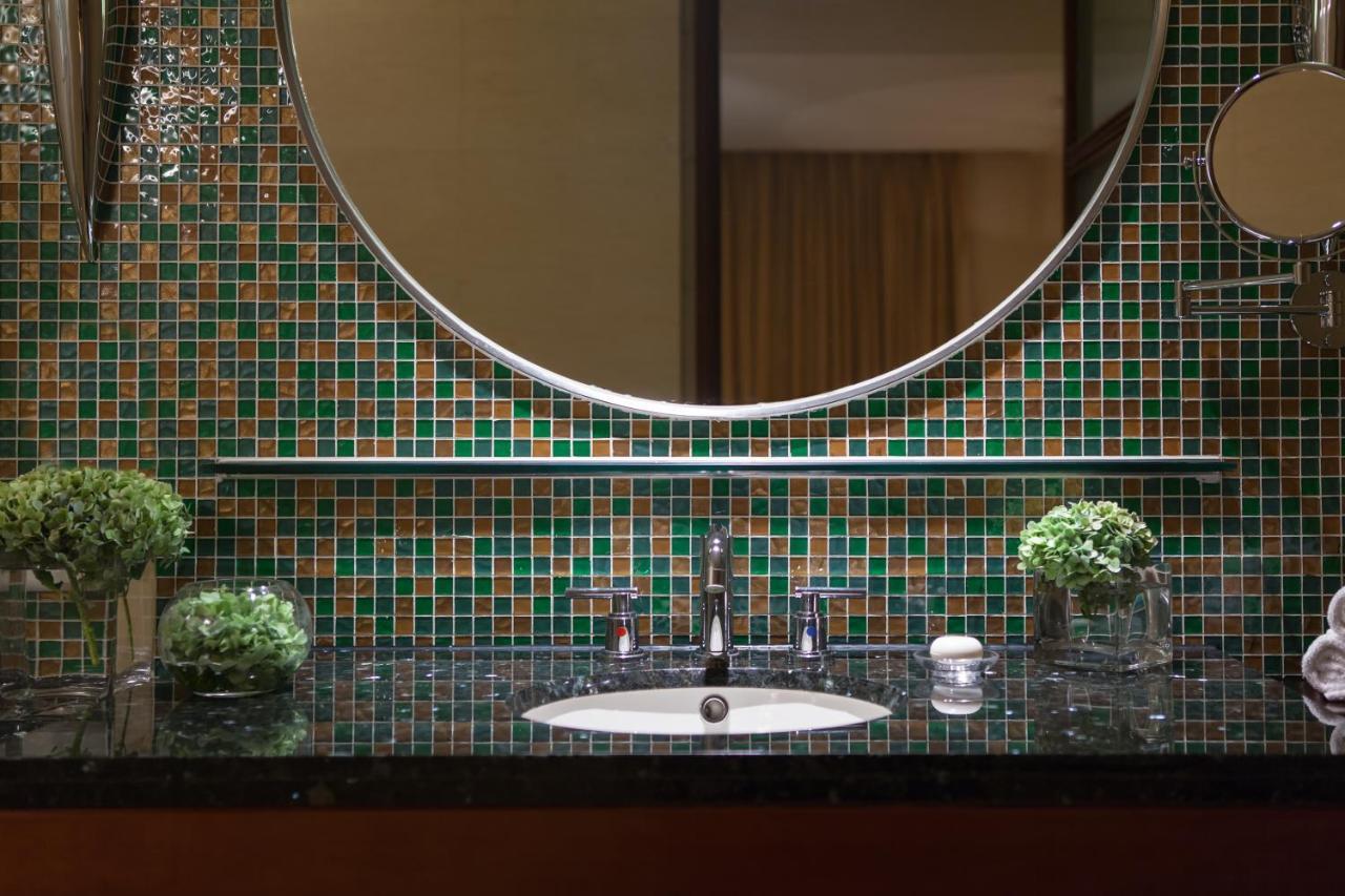 Renaissance Wuhan Hotel Dış mekan fotoğraf