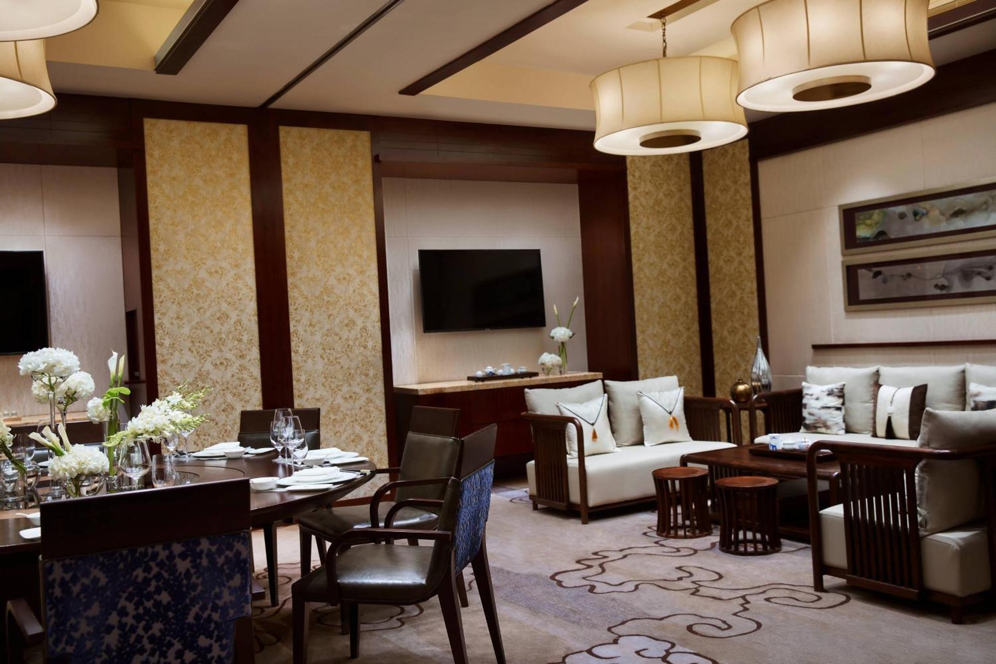 Renaissance Wuhan Hotel Dış mekan fotoğraf