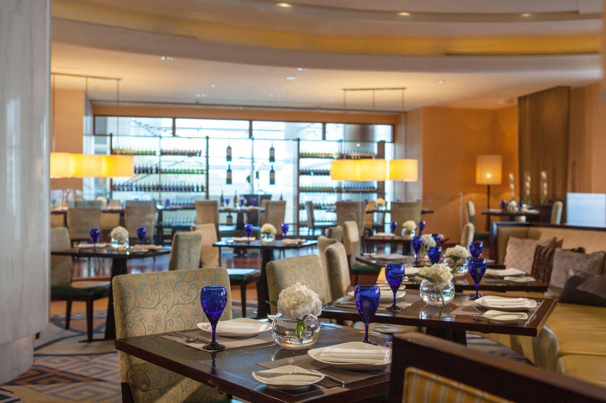 Renaissance Wuhan Hotel Dış mekan fotoğraf